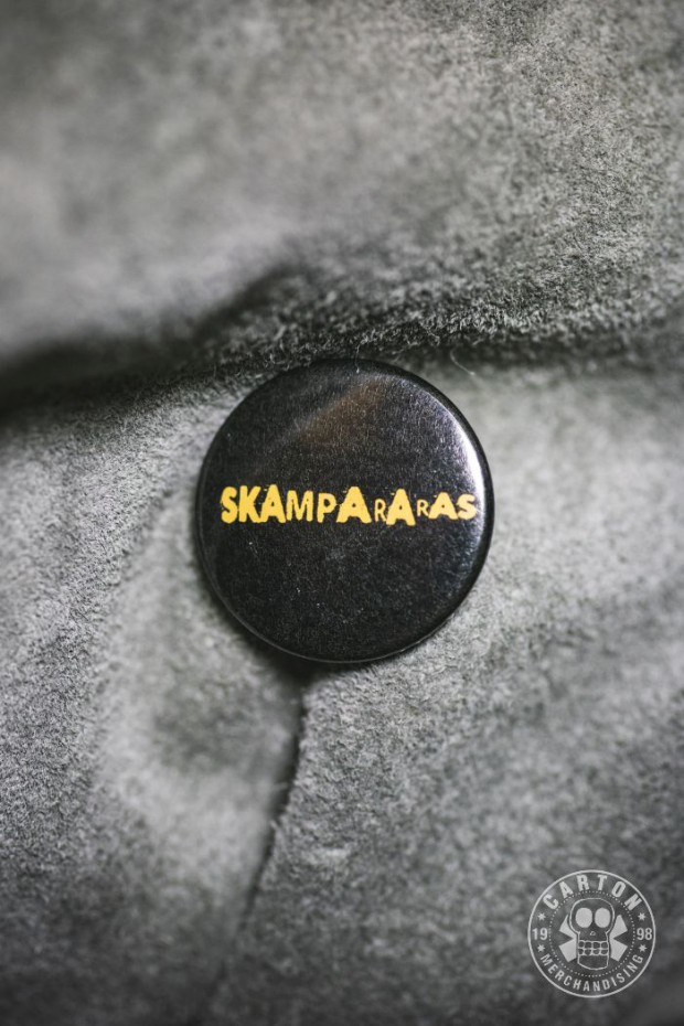 Zdjęcia produktu Przypinka SKAMPARARAS LOGO black